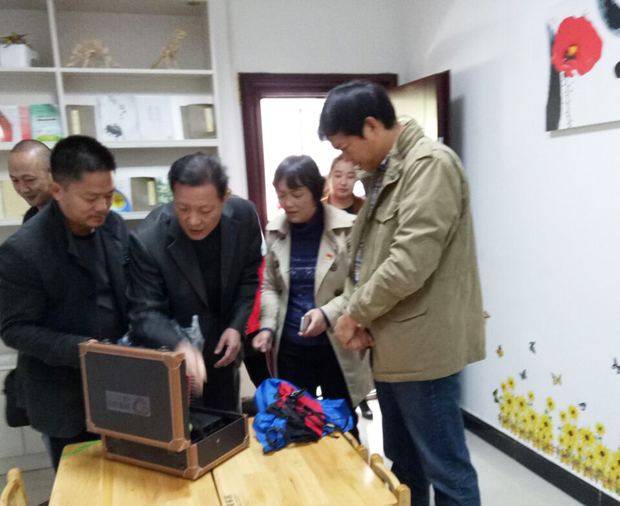 QQ图片20171101095429.jpg