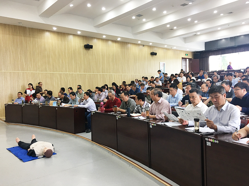 微信图片_20180402170000.jpg