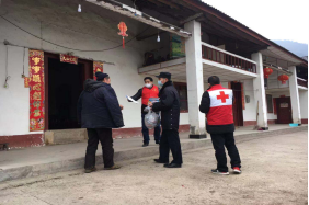 最干净的地方，最可爱的人：神农架林区新华镇龙口村红十字志愿者在行动727.png