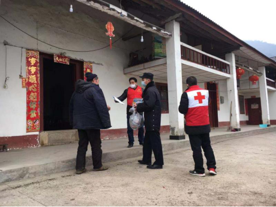 一起走进春天――湖北各地红十字志愿者参与当地联防联控行动(4)589.png