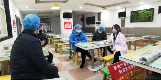 一起走进春天――湖北各地红十字志愿者参与当地联防联控行动(4)1915.png