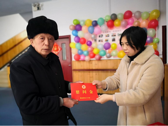 20210129赴恩施州咸丰县慰问麻风病受累者363.png